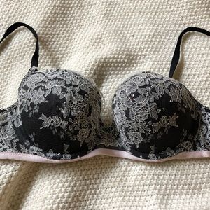 VS Dream Angels demi bra lace & crystal details